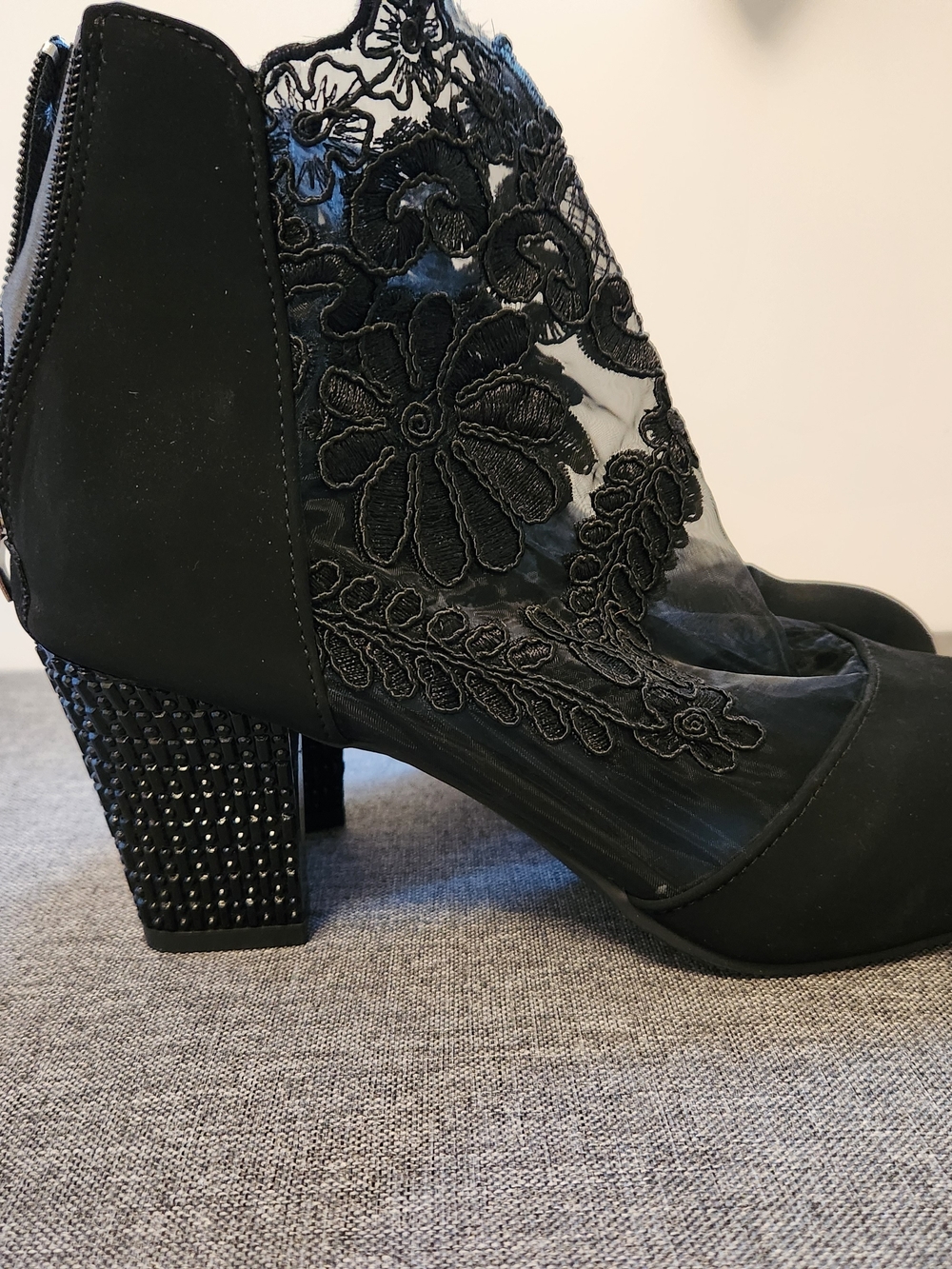 Women's Black Embroidered Mesh Block Heel Booties